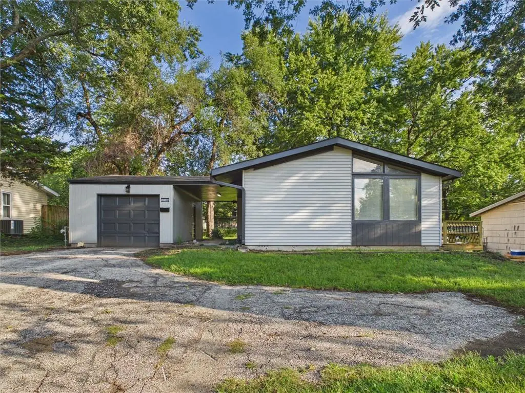 12206 E 47th Street S, Independence, MO 64055 - #1