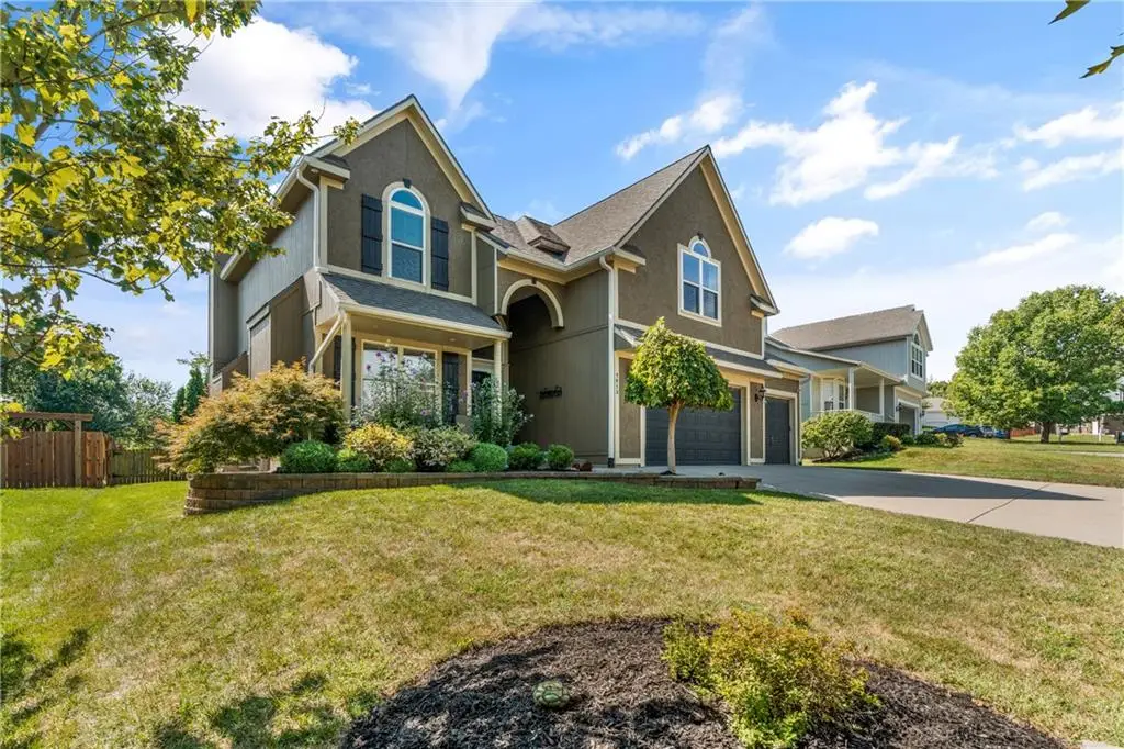 7913 W 155th Place, Overland Park, KS 66223 - #1