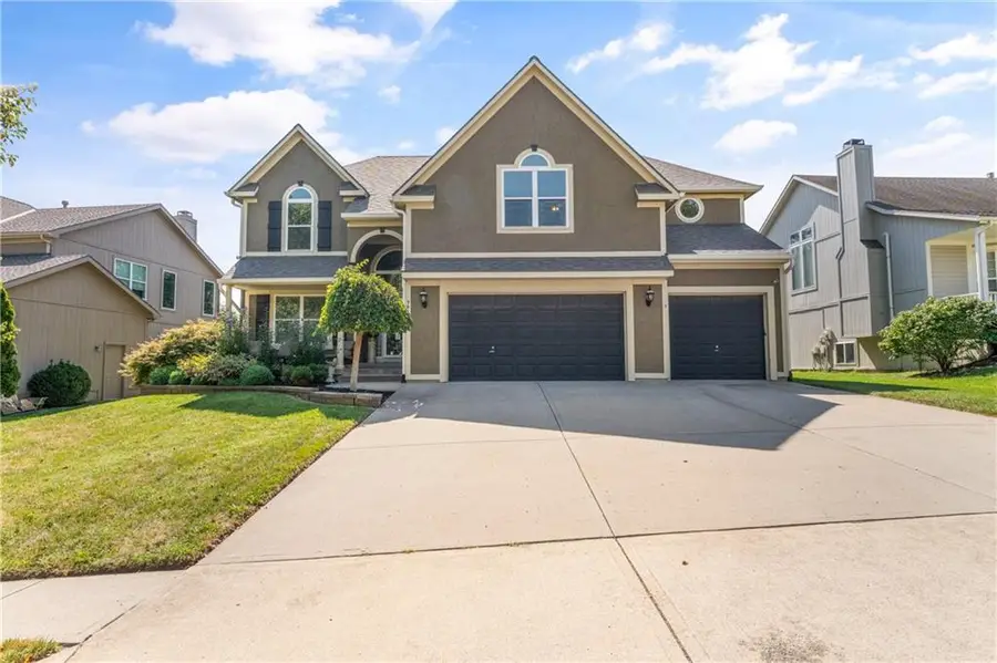 7913 W 155th Place, Overland Park, KS 66223 - #2