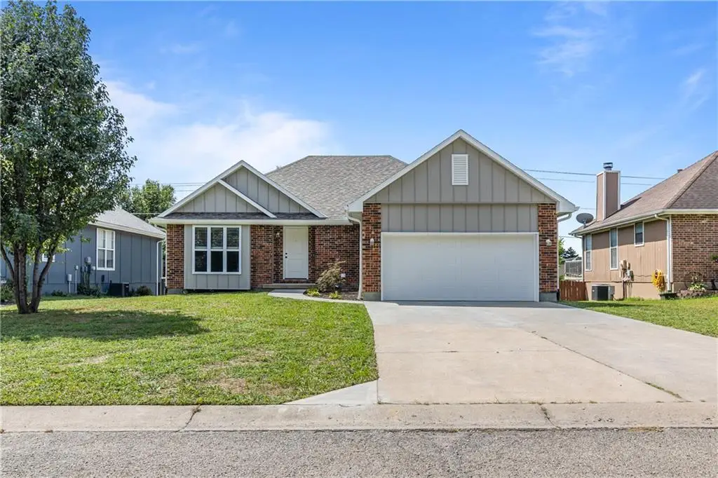 908 Coventry Court, Warrensburg, MO 64093 - #1
