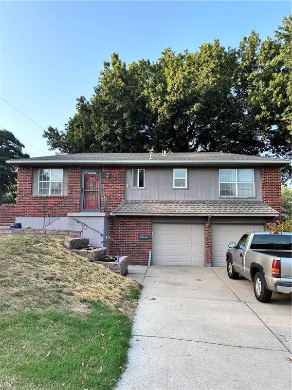 16904 E 35th Terrace, Independence, MO 64055