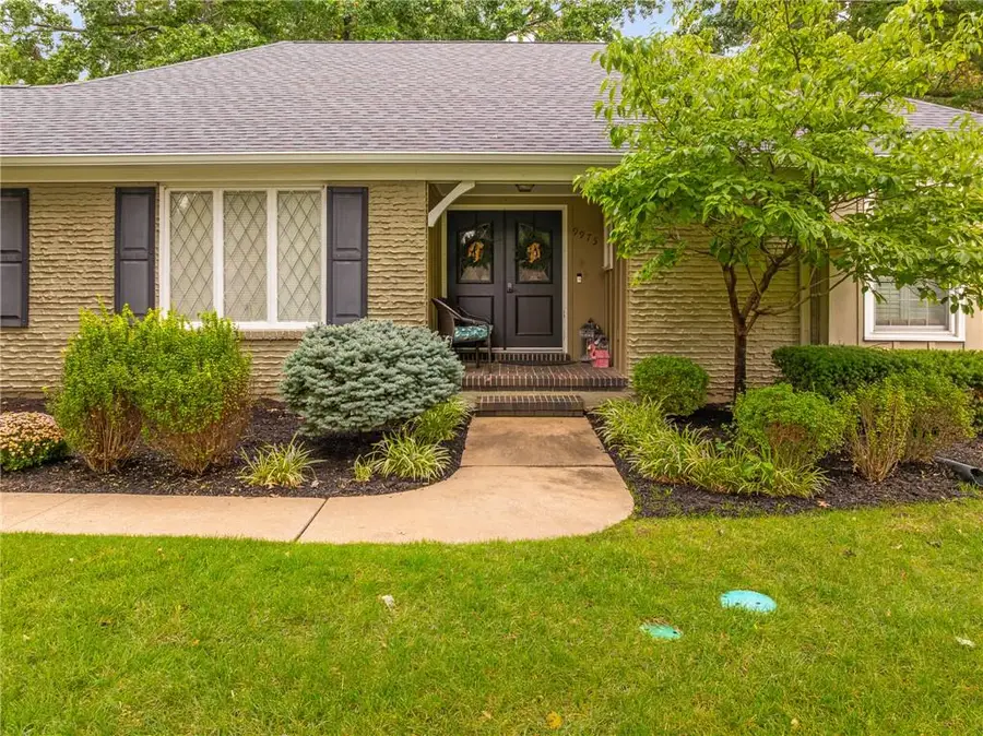 9975 Marty Street, Overland Park, KS 66212 - #2