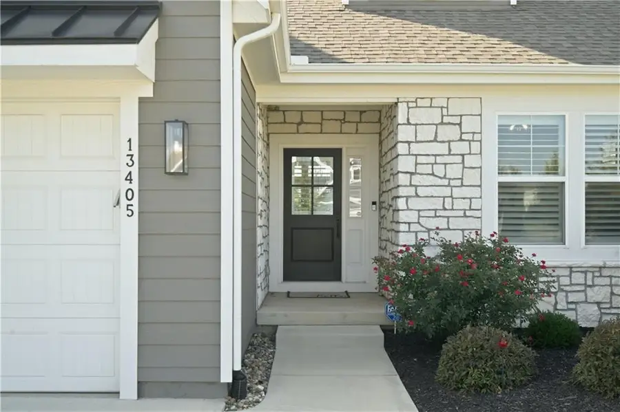 13405 W 174th Place, Overland Park, KS 66221 - #2