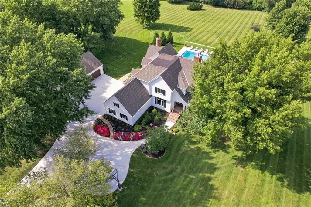 5700 W 183rd Street, Stilwell, KS 66085 - #1