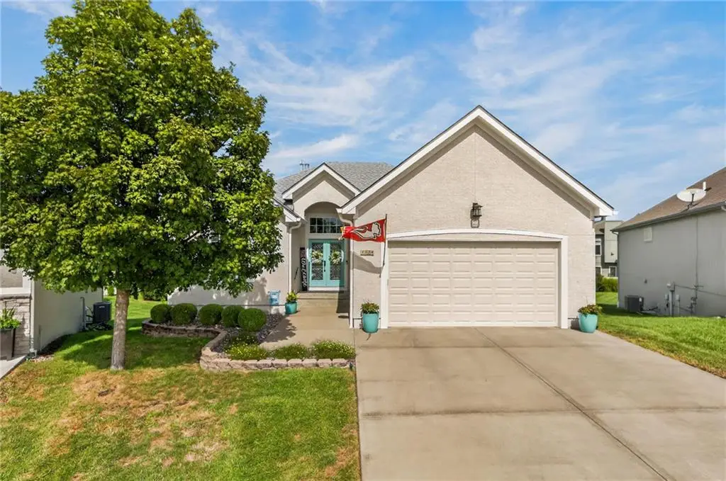 3328 SW Jessie Lane, Lees Summit, MO 64082 - #1