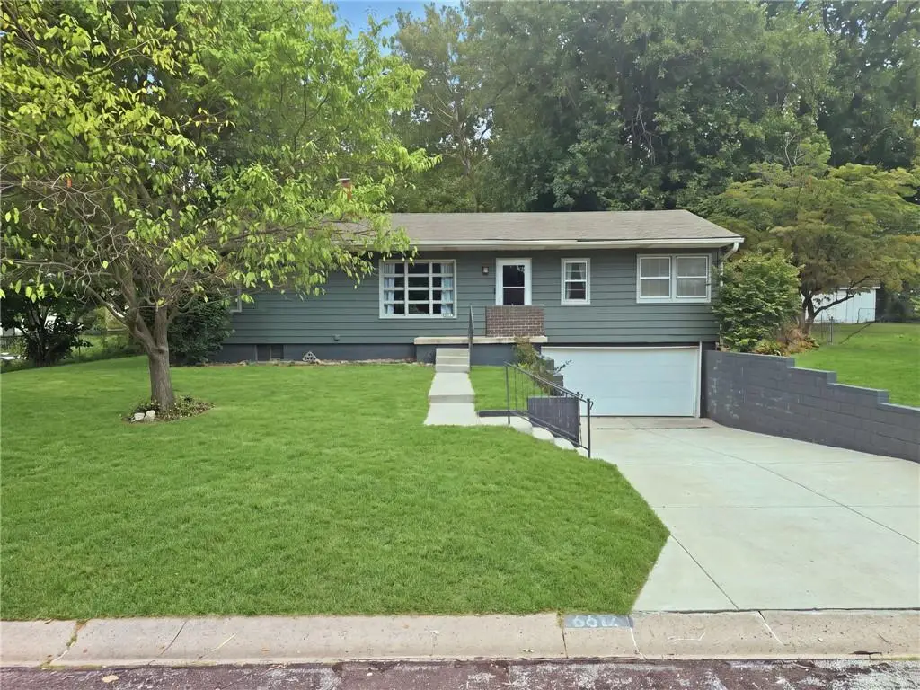 6612 W 85th Street, Overland Park, KS 66212 - #1