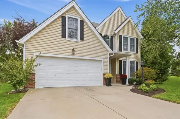 13221 W 126th Place, Overland Park, KS 66213