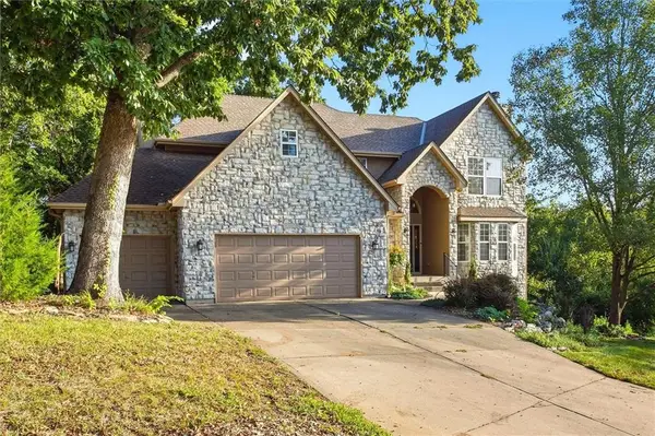 22808 E 28th Street Court, Blue Springs, MO 64015