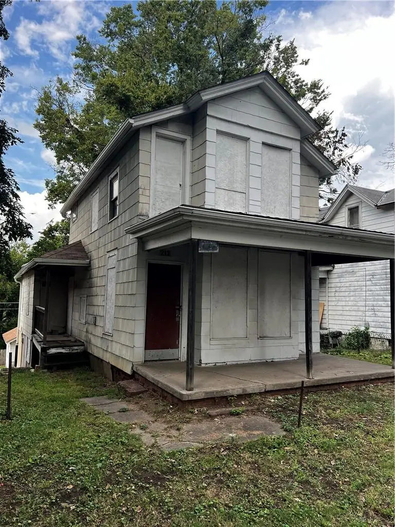 212 S 15th Street, Saint Joseph, MO 64501 - #3