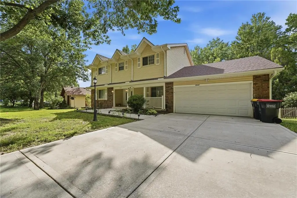 5528 NW Verlin Drive, Kansas City, MO 64152 - #1