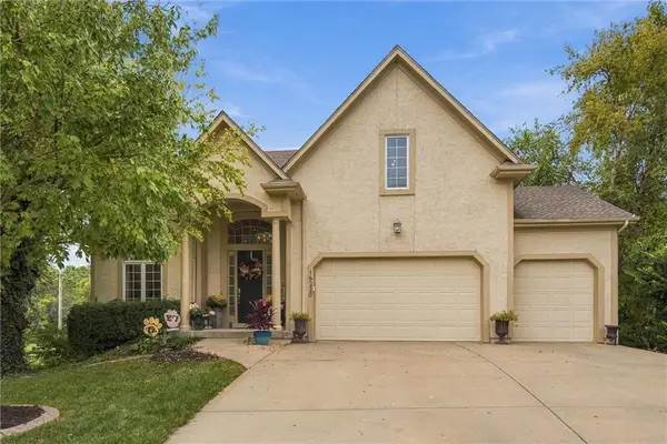 16220 Birch Street, Overland Park, KS 66085