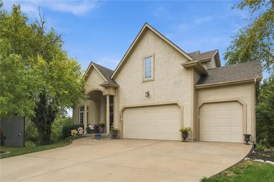 16220 Birch Street, Overland Park, KS 66085 - #3