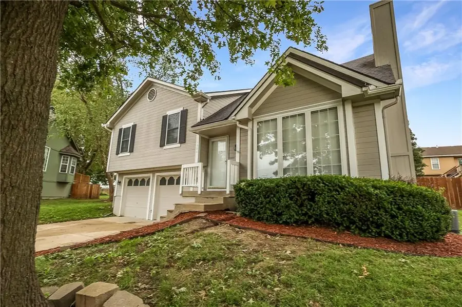 1900 Arapaho Court, Greenwood, MO 64034 - #3