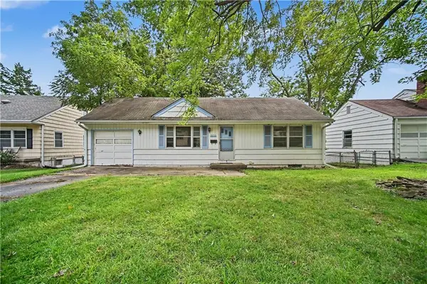 5733 Dearborn Street, Mission, KS 66202