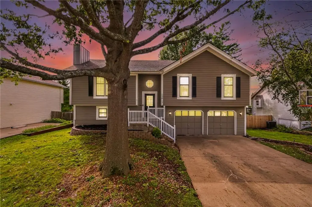 15413 W 152nd Street, Olathe, KS 66062 - #1