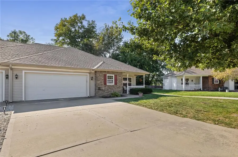 2124 N 114th Terrace, Kansas City, KS 66109 - #2