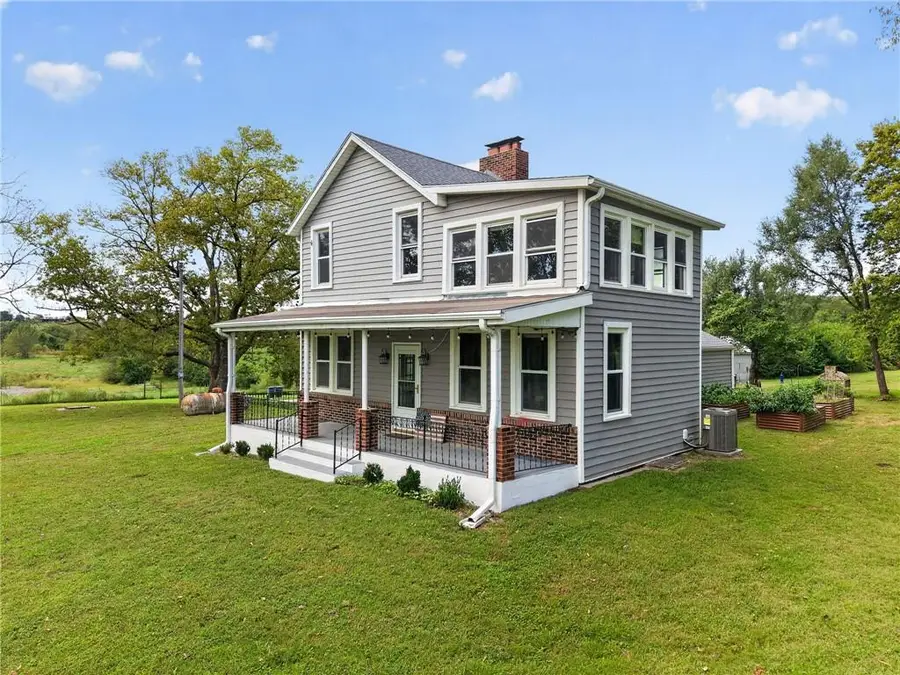 16526 New Lawrence Road, Leavenworth, KS 66048 - #2
