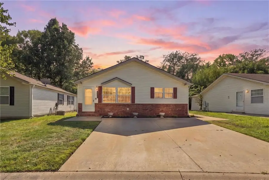7905 NW 122nd Court, Kansas City, MO 64163 - #2