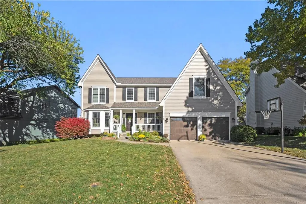 724 N Singletree Street, Olathe, KS 66061 - #1