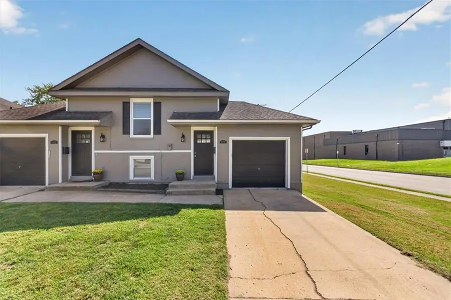 100 E South Avenue, Belton, MO 64012 - #3