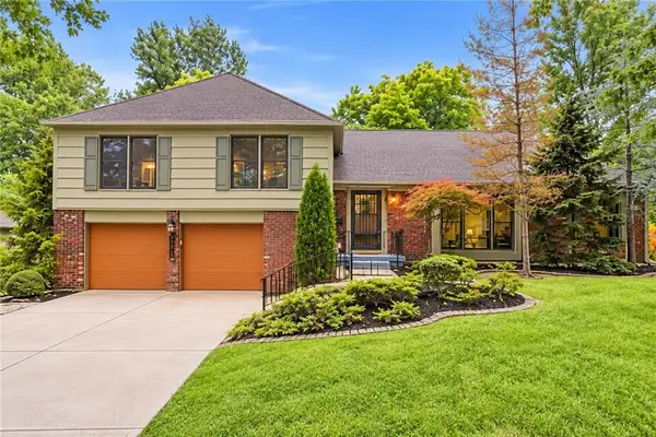 4506 W 93rd Terrace, Prairie Village, KS 66207