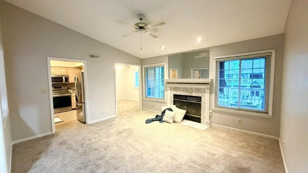 4015 S Crysler Avenue #Apt 10, Independence, MO 64055 - #1