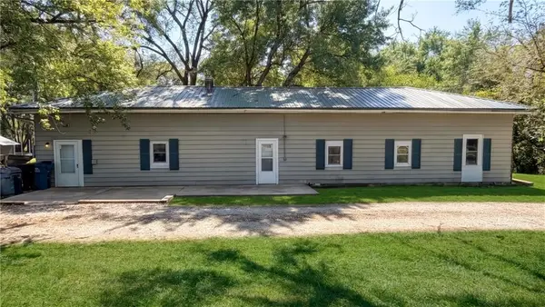 1058 Liv 243 N/a, Trenton, MO 64683