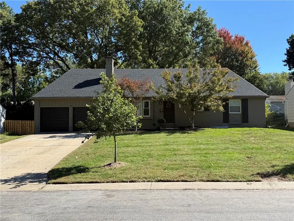 8317 Beverly Drive, Overland Park, KS 66207 - #1