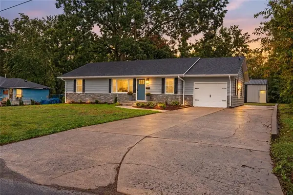 206 Highland Street, Sweet Springs, MO 65351