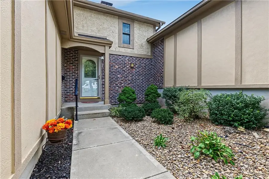 9623 Reeder Street, Overland Park, KS 66214 - #3