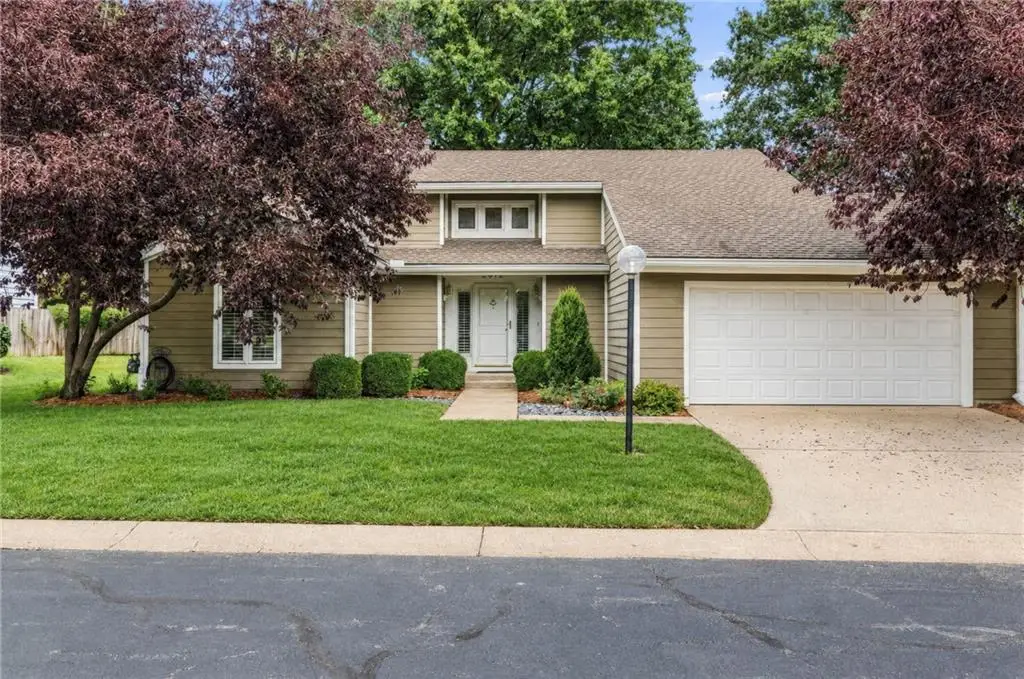 2012 W 123rd Terrace, Leawood, KS 66209 - #1