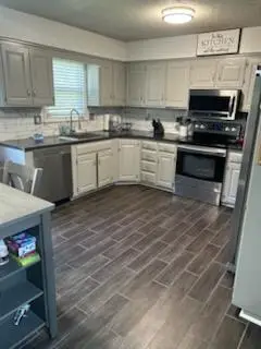11312 W 77th Street, Shawnee, KS 66214 - #3