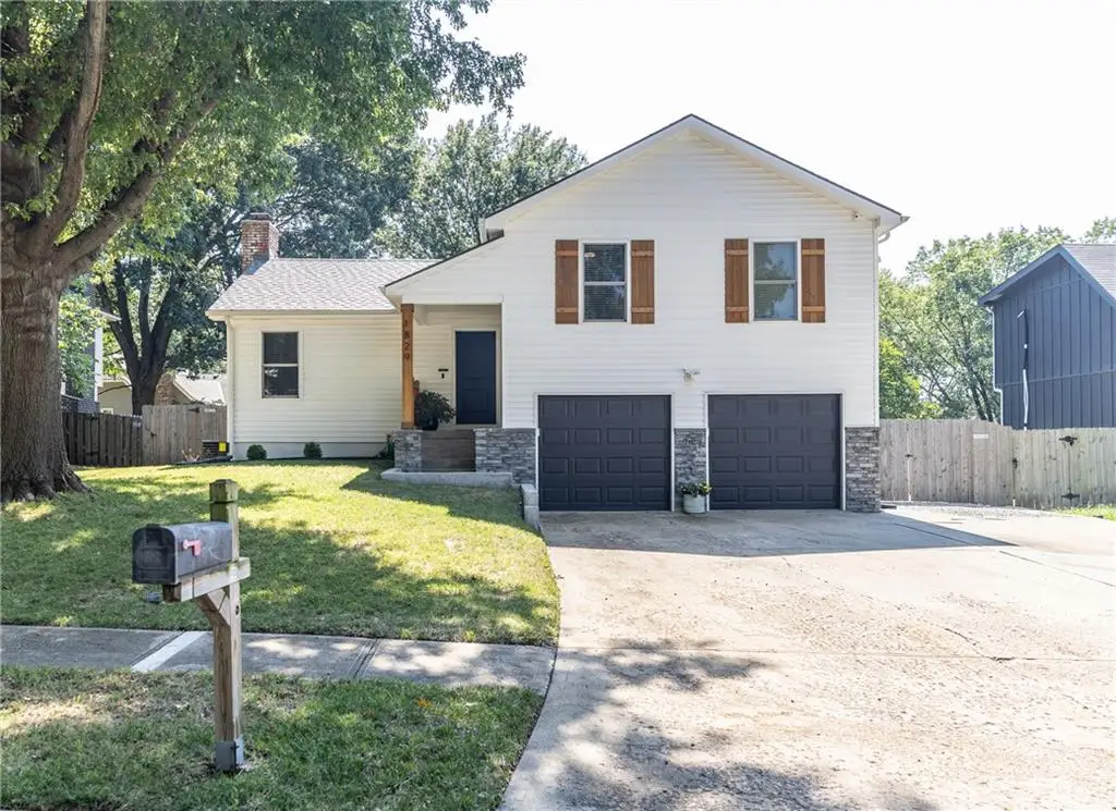 1829 152nd Circle E, Olathe, KS 66062 - #1