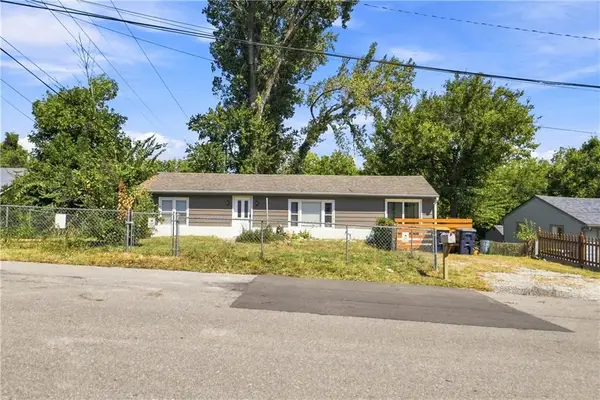 8804 E 47th Street, Kansas City, MO 64129