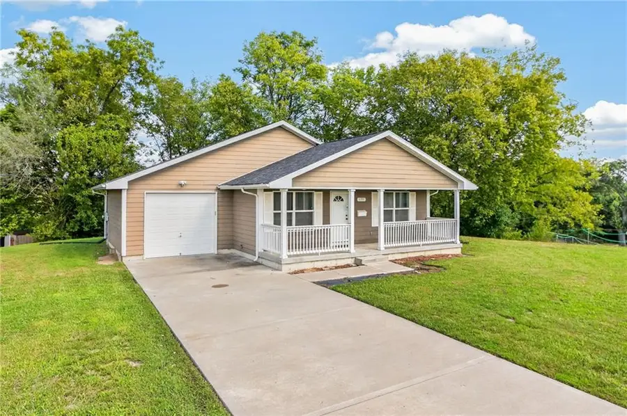 1133 N 50th Place, Kansas City, KS 66102 - #2