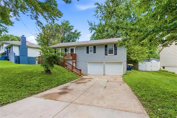 11806 E 58th Street, Kansas City, MO 64133