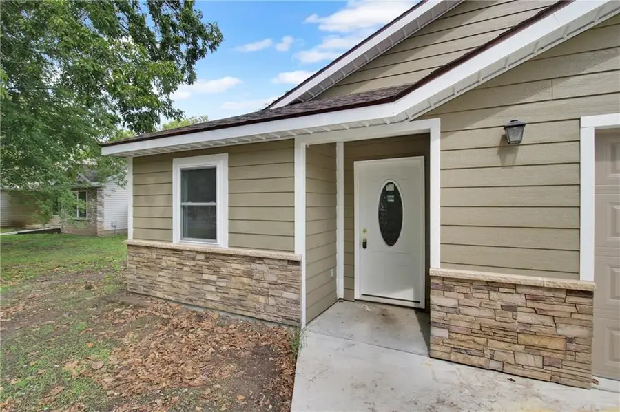 1315 Partridge Avenue, Parsons, KS 67357 - #2