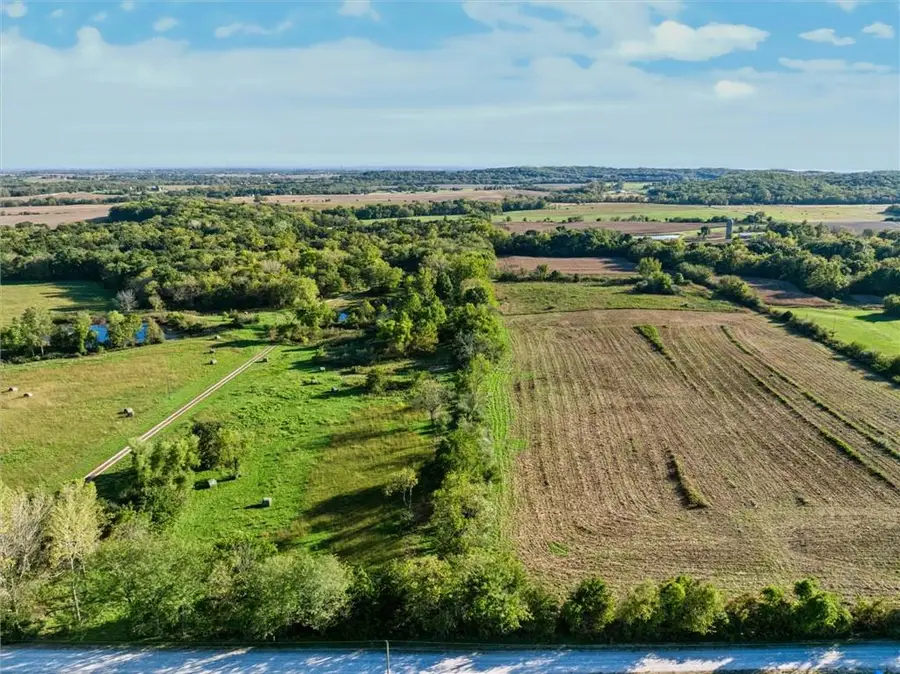 25243 Hemphill Road, Lawrence, KS 66044 - #2