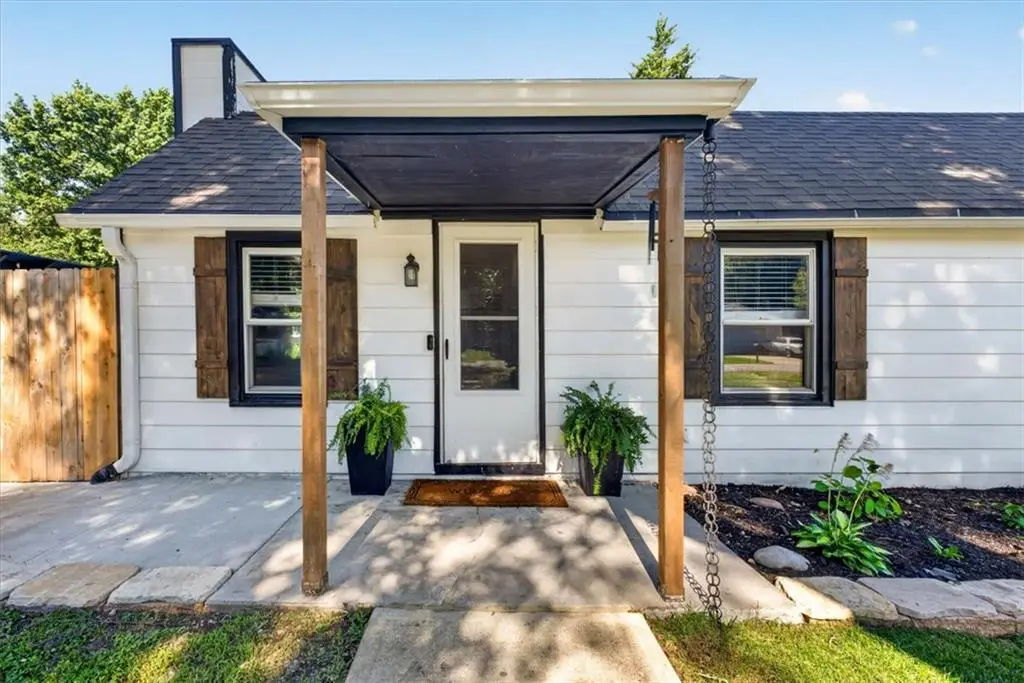 508 S Elm Street, Louisburg, KS 66053 - #1