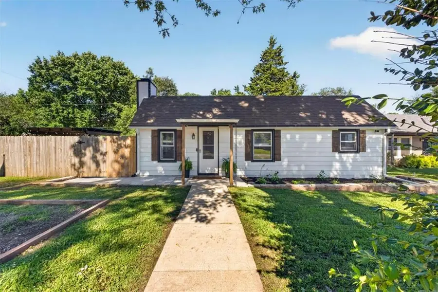 508 S Elm Street, Louisburg, KS 66053 - #2