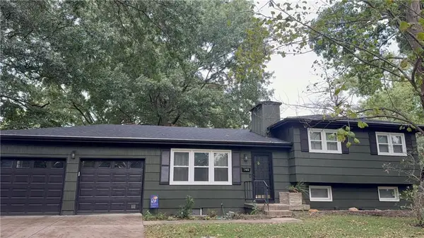 7402 Edgewood Boulevard, Shawnee, KS 66203