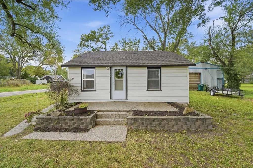 208 S Ohio Street, Archie, MO 64725 - #1