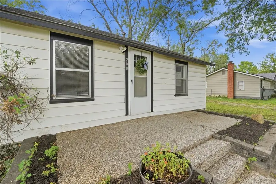 208 S Ohio Street, Archie, MO 64725 - #2