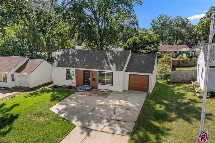 4709 W 75th Street, Prairie Village, KS 66208 - #3