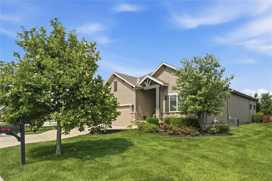 22208 W 121st Street, Olathe, KS 66061 - #3