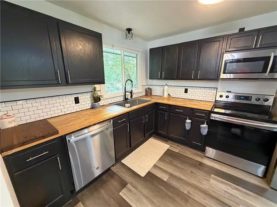 11500 Manchester Avenue, Kansas City, MO 64134 - #3