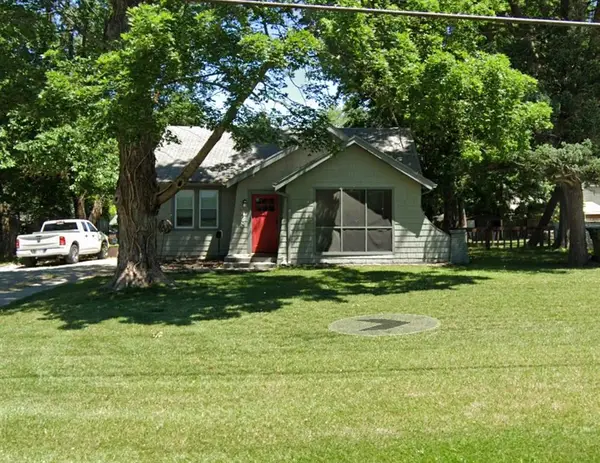 428 E Gudgell Avenue, Independence, MO 64055