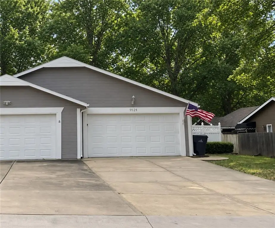 1521 E 123rd Street, Olathe, KS 66061 - #1