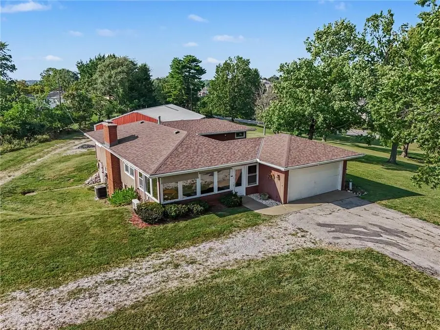 4921 NW 56th Street, Kansas City, MO 64151 - #2