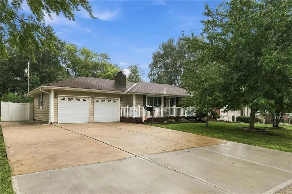 303 SW Marion Lane, Lees Summit, MO 64081 - #1